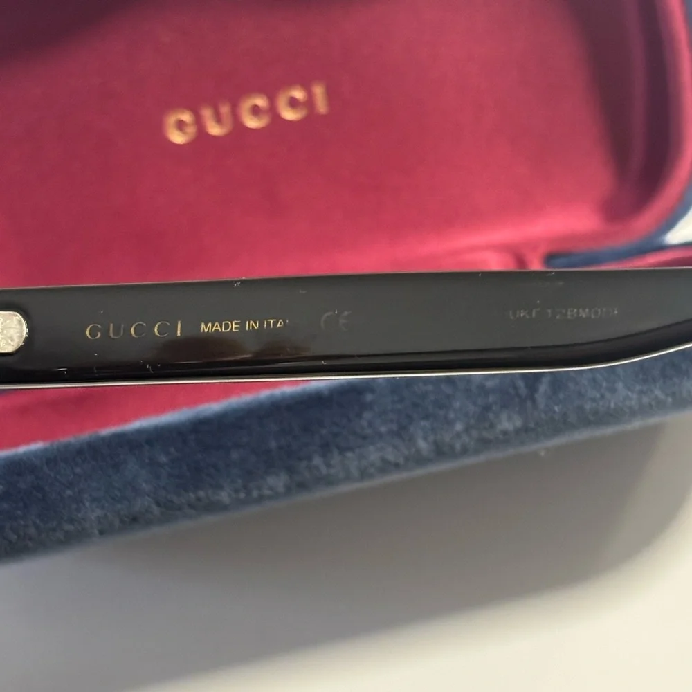 Gucci - Picture 4 of 4
